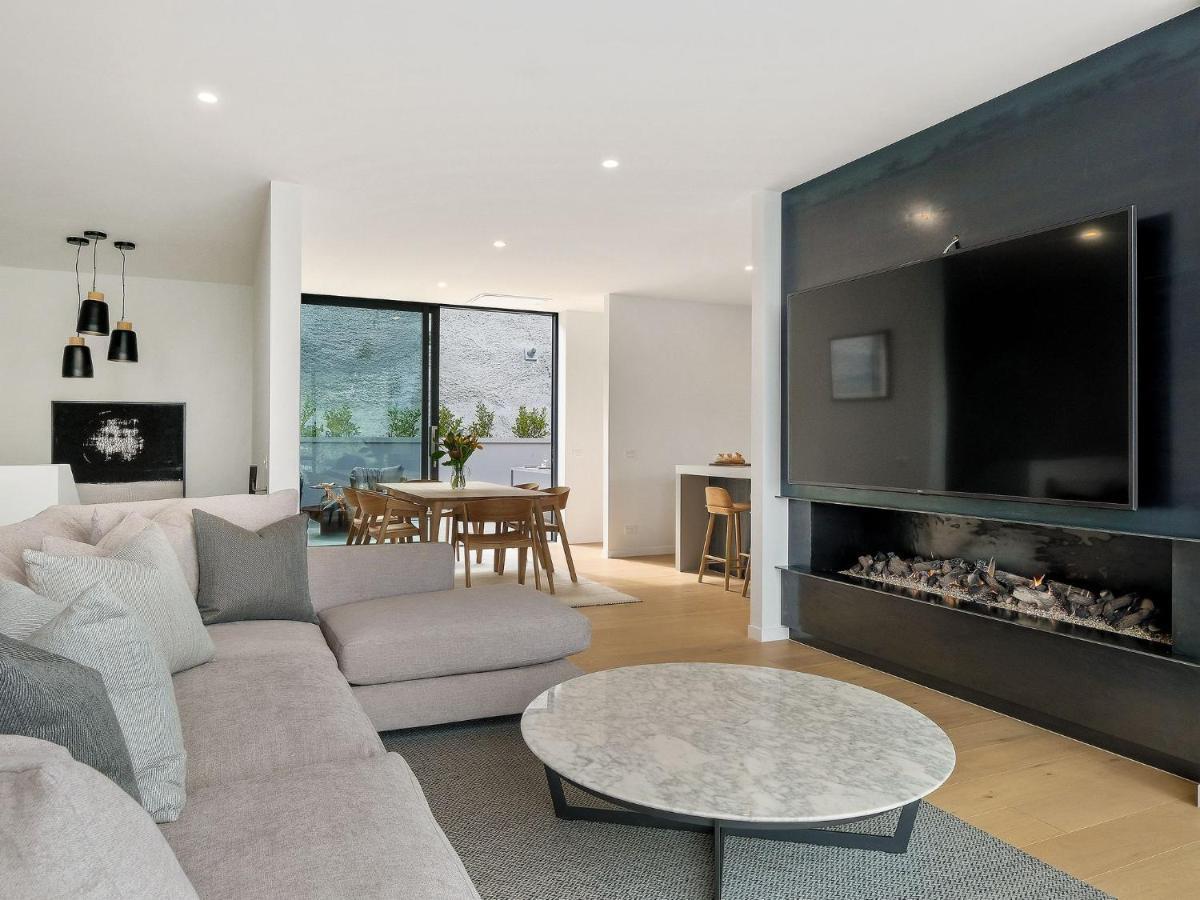 Luxury Townhouse On Woods Lane Villa Distretto di Distretto di Queenstown Esterno foto